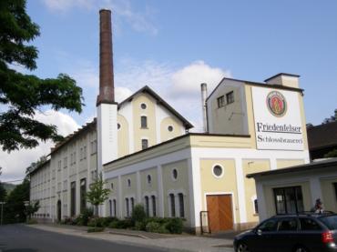 Celkový pohled na zámecký pivovar Friedenfels